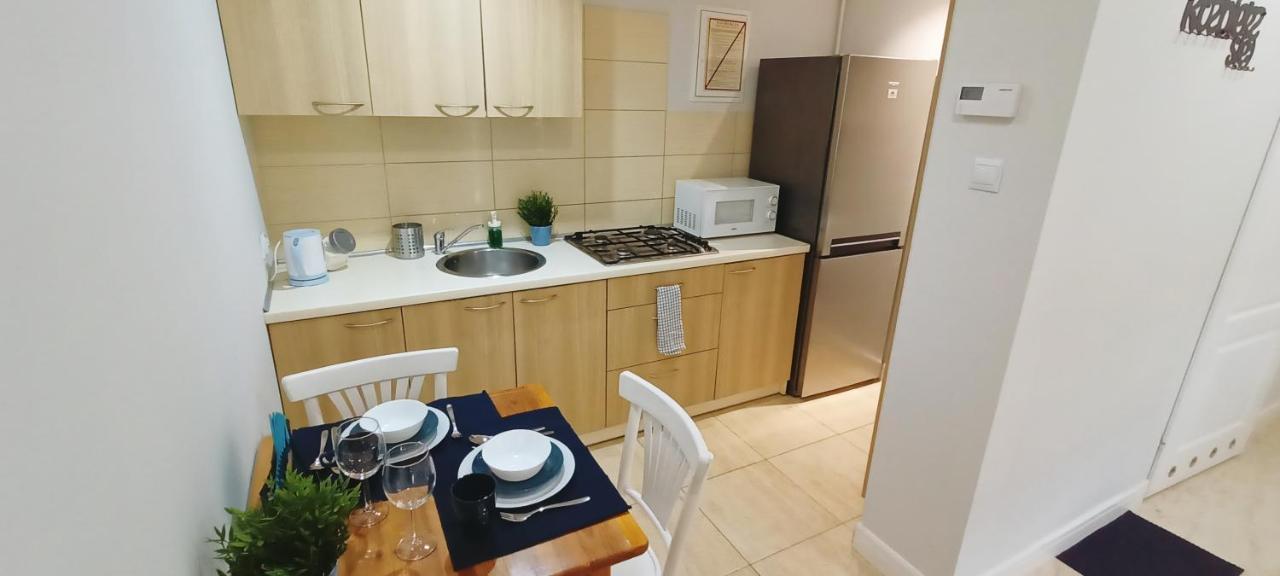 Apartament Granatowy Swietoduska 12 Lublino Esterno foto