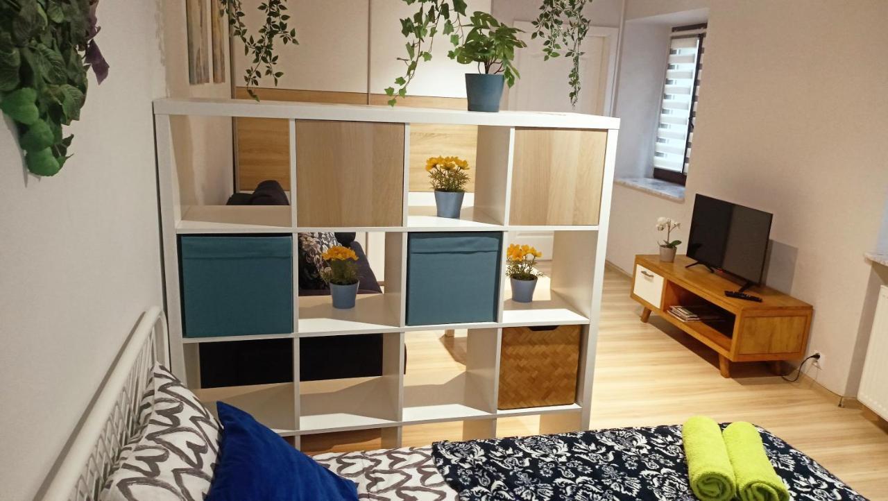 Apartament Granatowy Swietoduska 12 Lublino Esterno foto