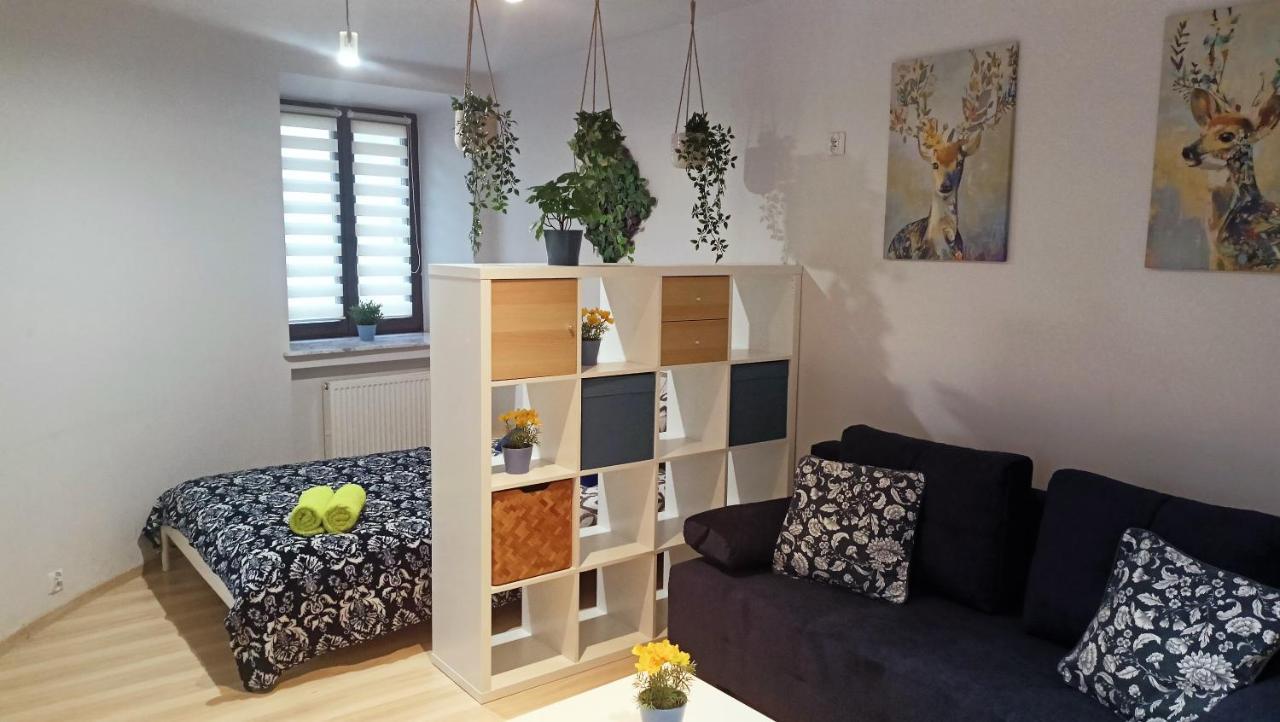 Apartament Granatowy Swietoduska 12 Lublino Esterno foto
